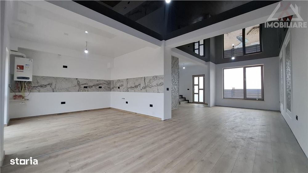 Casa Valea Lupului,4 camere,Incalz pard.Canalizare,Placa,Asfalt,0% Com