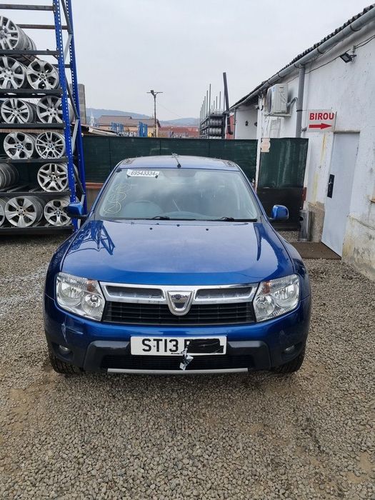 Aripa Dreapta Fata Dacia Duster 2010 - 2013 4 Usi ALBASTRU (1126) CU DEFECTE