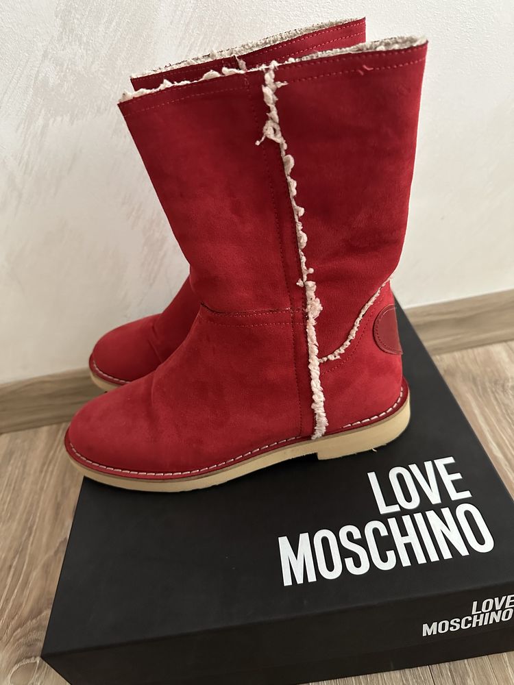 Ботуши Love Moschino