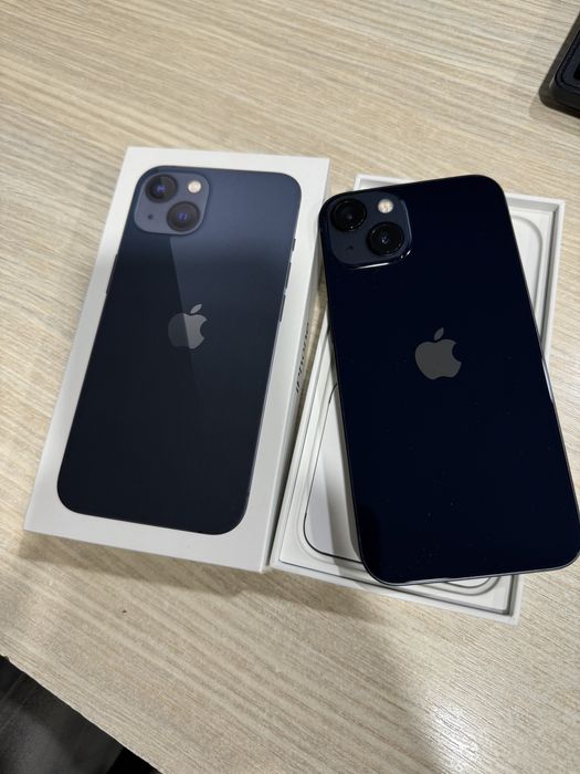 iPhone 13, 128GB, 5G, Midnight, Impecabil/CA NOU, 19 Cicluri Incarcari