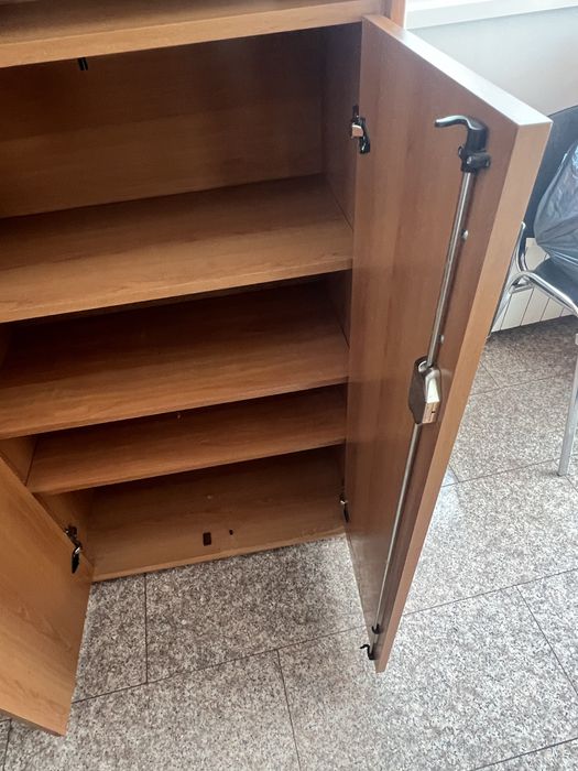 Етажерка от ПДЧ София