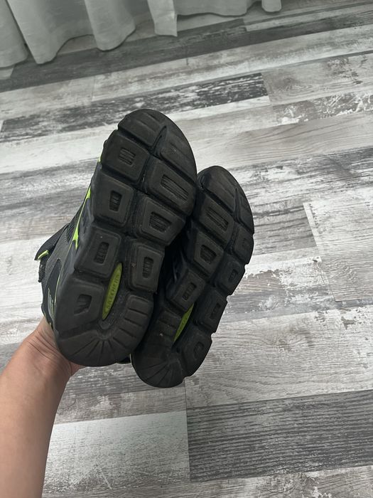 Зимни обувки Skechers 32н