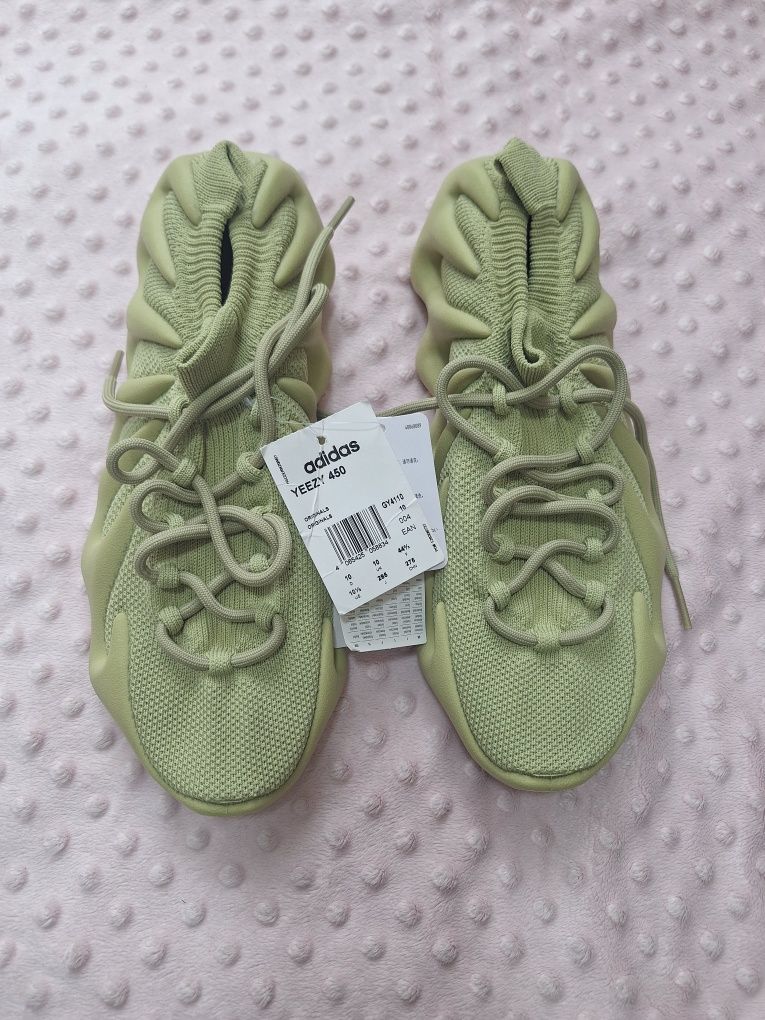 Adidași barbati noi