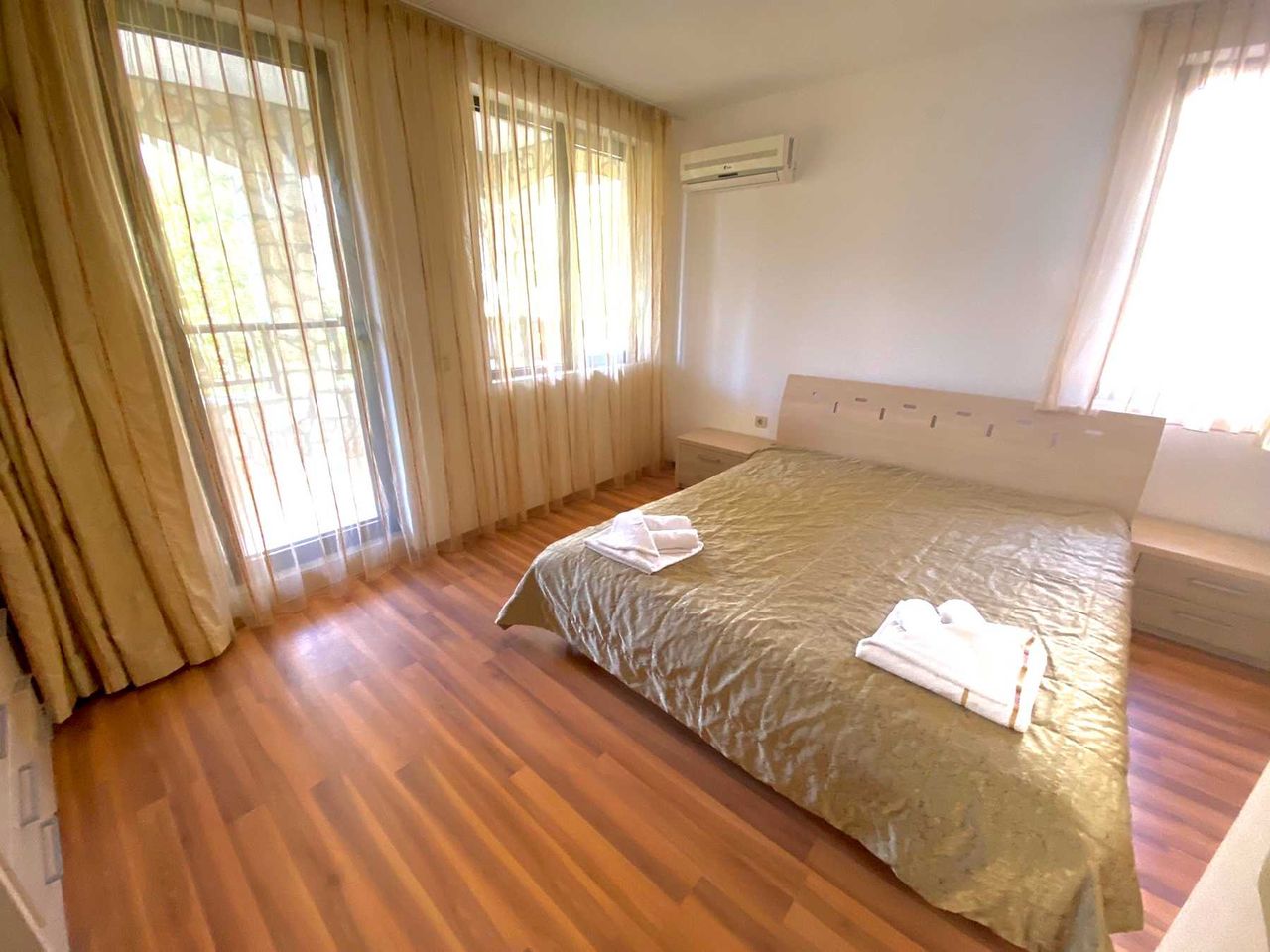 Продава се Къща в Свети Влас - 250 кв.м за 1280 €/кв.м - Снимка #13