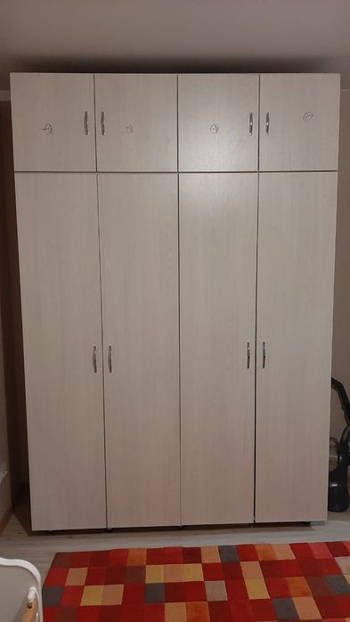 Продам шкаф 4 дверный