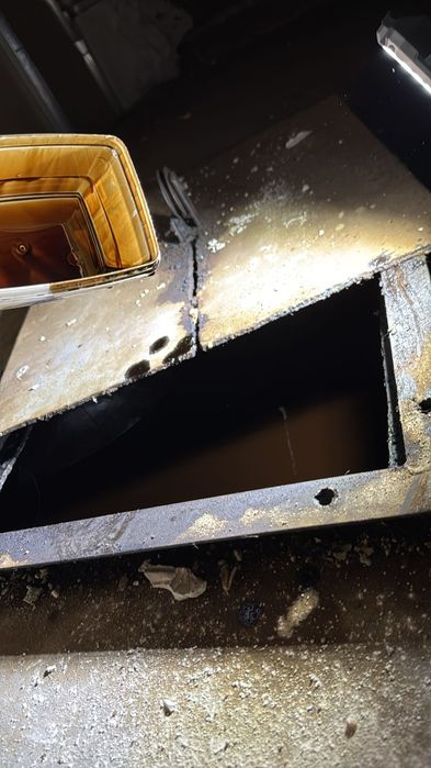 Vând păcură lighida pentru centrale 1 leu litru