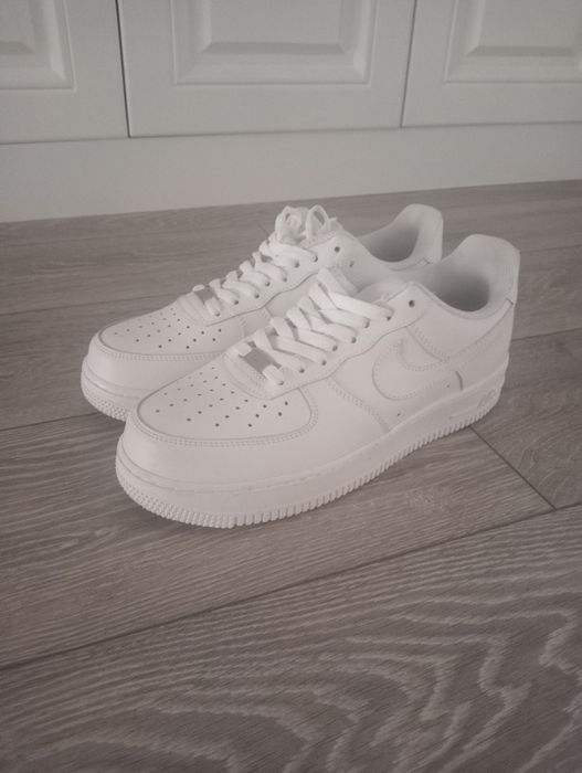 Air force 1 кроссовки 43размер в хорошем состоянии