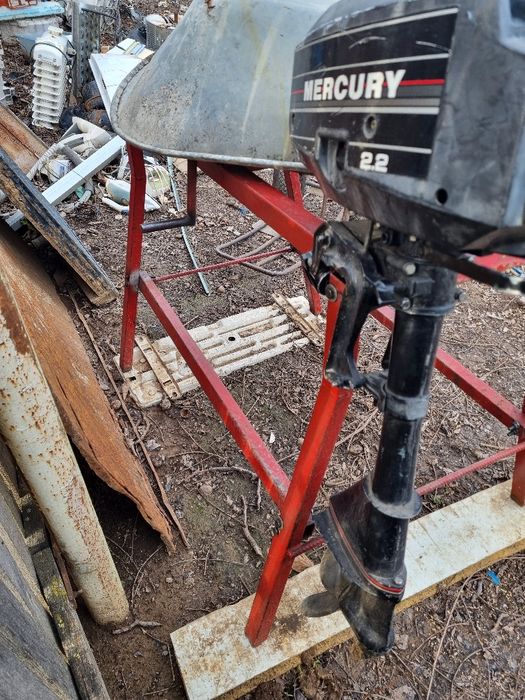 Motor barca mercury 2.2 citește tot anunțul