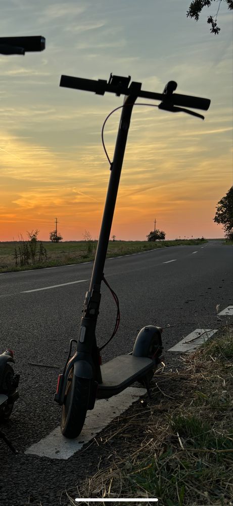 Trotineta electrica Xiaomi Scooter 4 600W GARANTIE