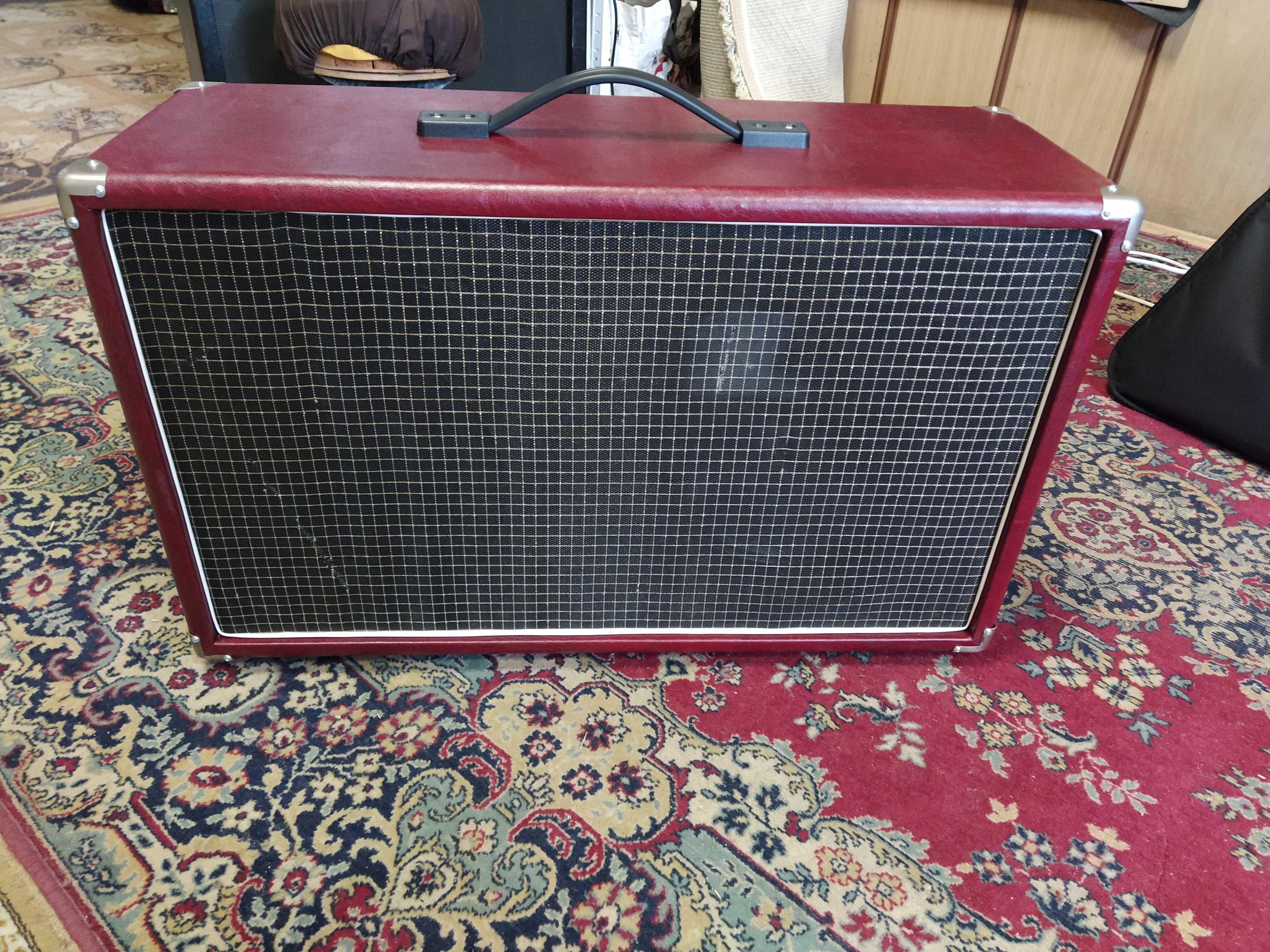 Китарен кабинет колона 2х12" Celestion G12t-75