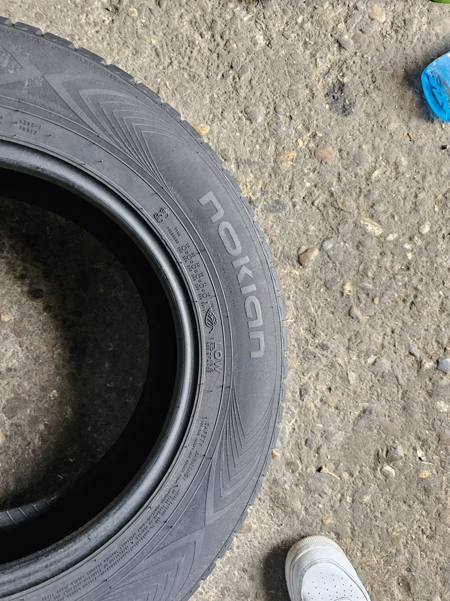 4 anvelope vara 215 65 15 Nokian 7.5mm