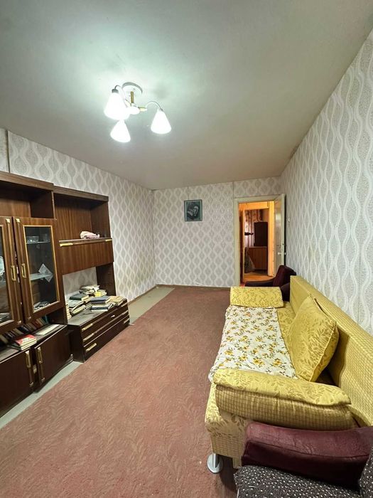 Продаётся 2 комн.кв. 5 мкр. 48 кв.м. 1969 г.