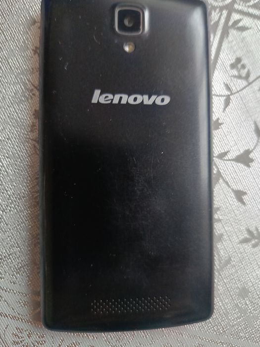Продавам телефон Lenovo A1000