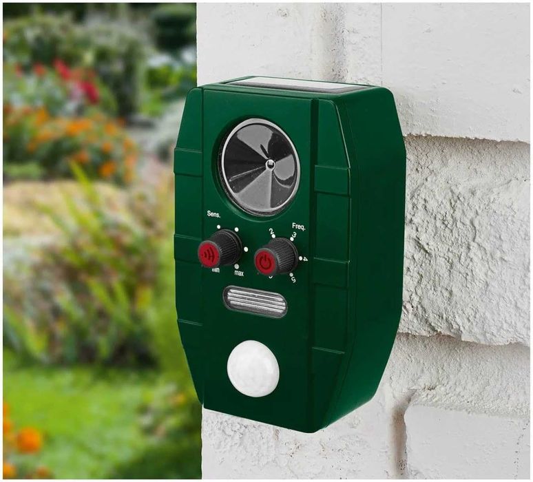 Aparat solar pentru alungat  animale Parkside cu 5 programe