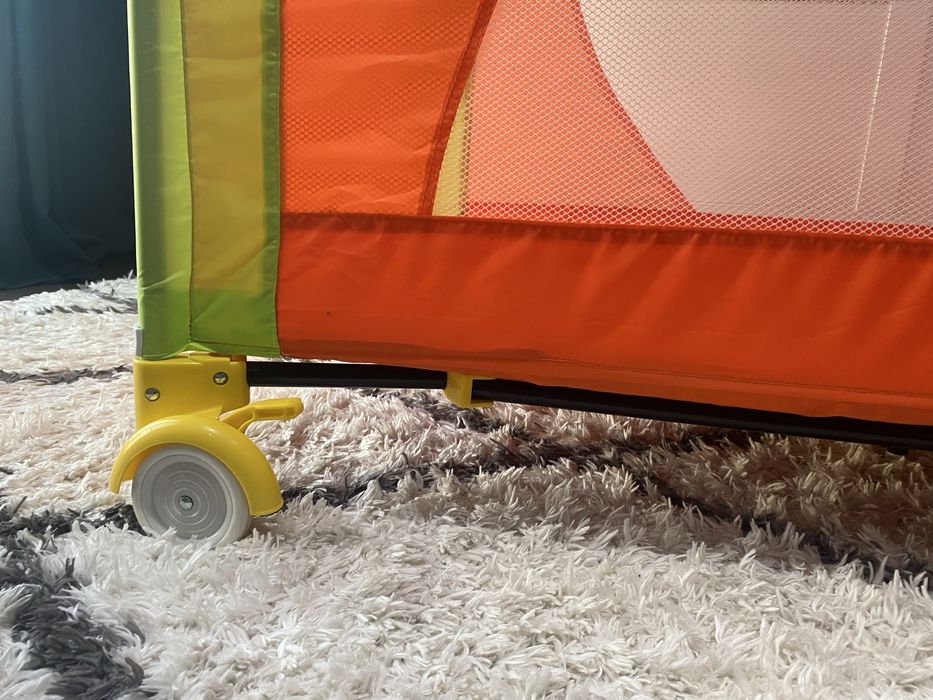 Patut pliabil pentru calatorii