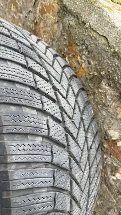 22 цола зимни гуми