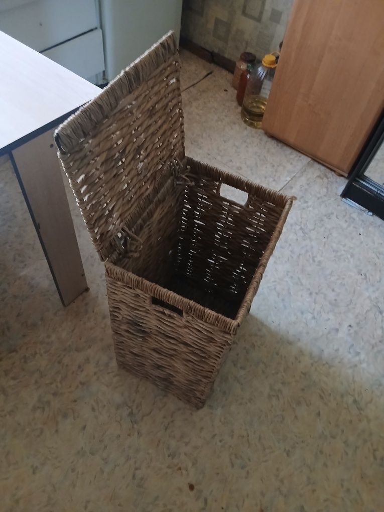Продаю корзину для вещей