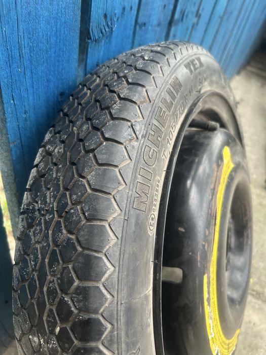 Vand roata de rezerva