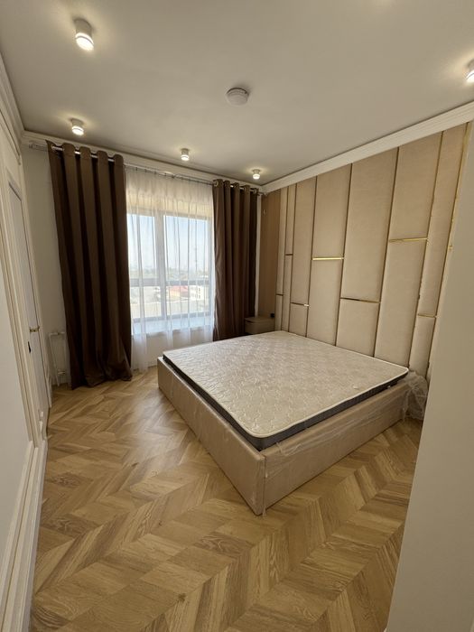 High town city, 4 xona, 8 etaj, evro remont hamma narsalari bilan