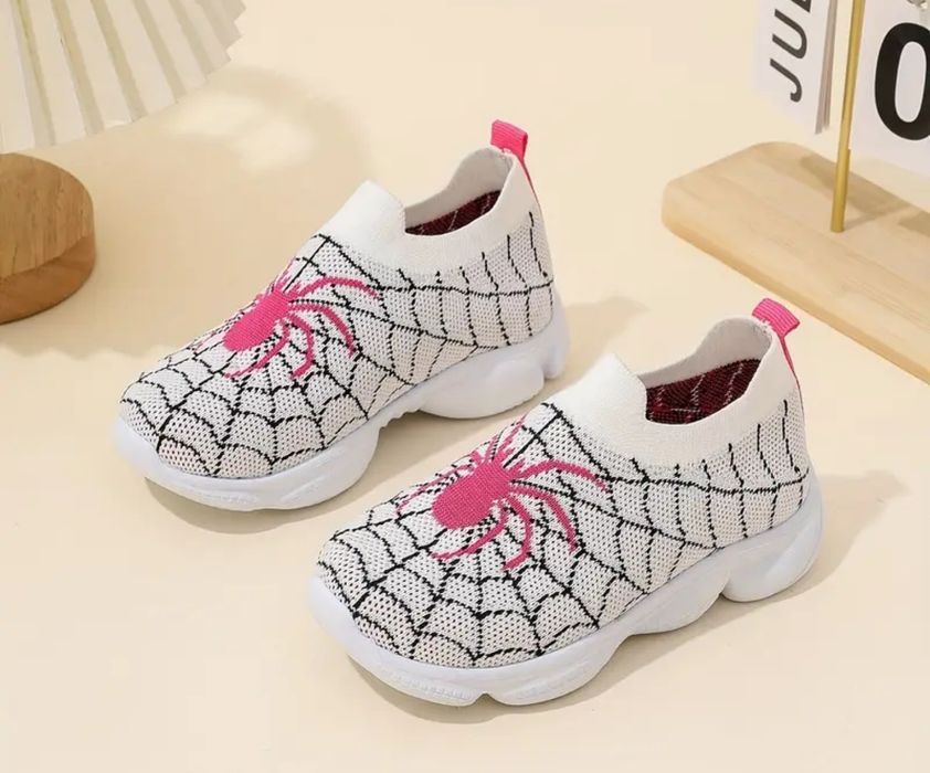 Нови обувки 23 номер.