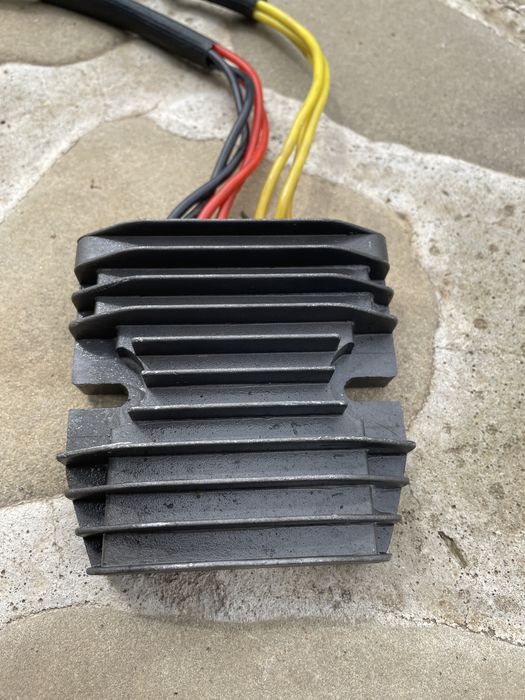 Releu Regulator Redresor Mosfet Honda VFR800 / CBR600