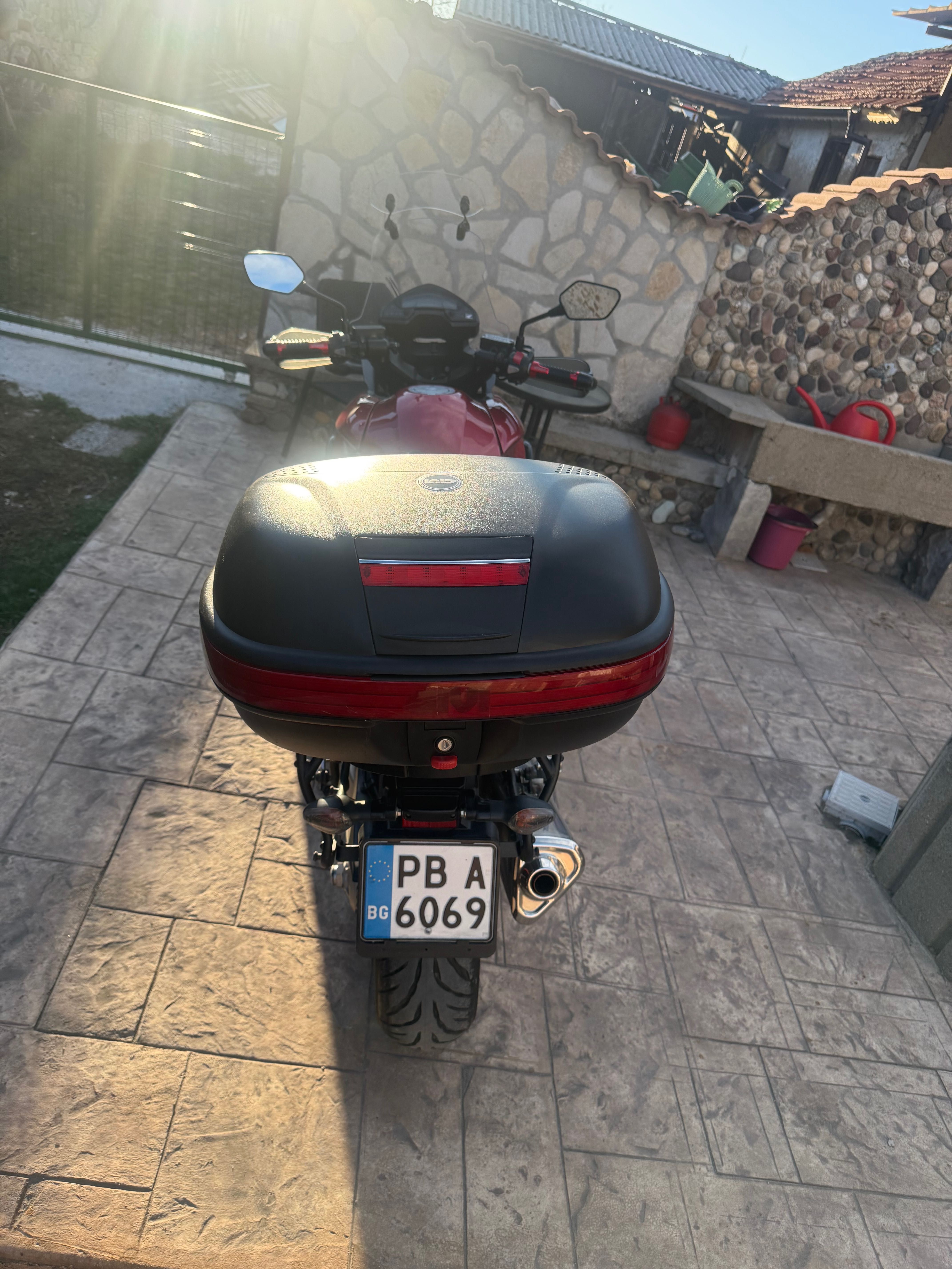 Honda vfr 800 crossrunner