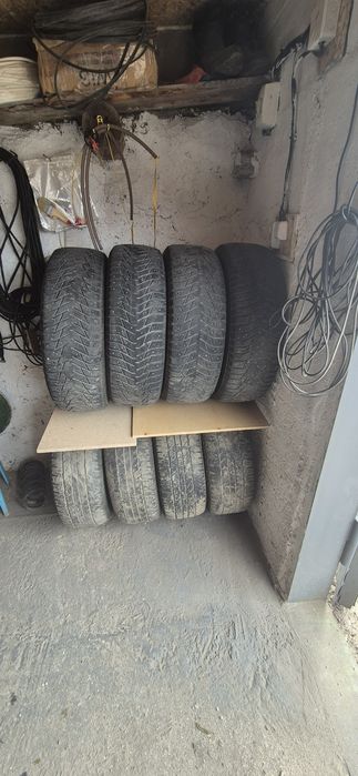 Продам резину зима и лето r16
