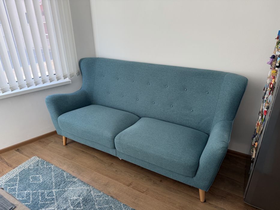 Диван син цвят AIKO