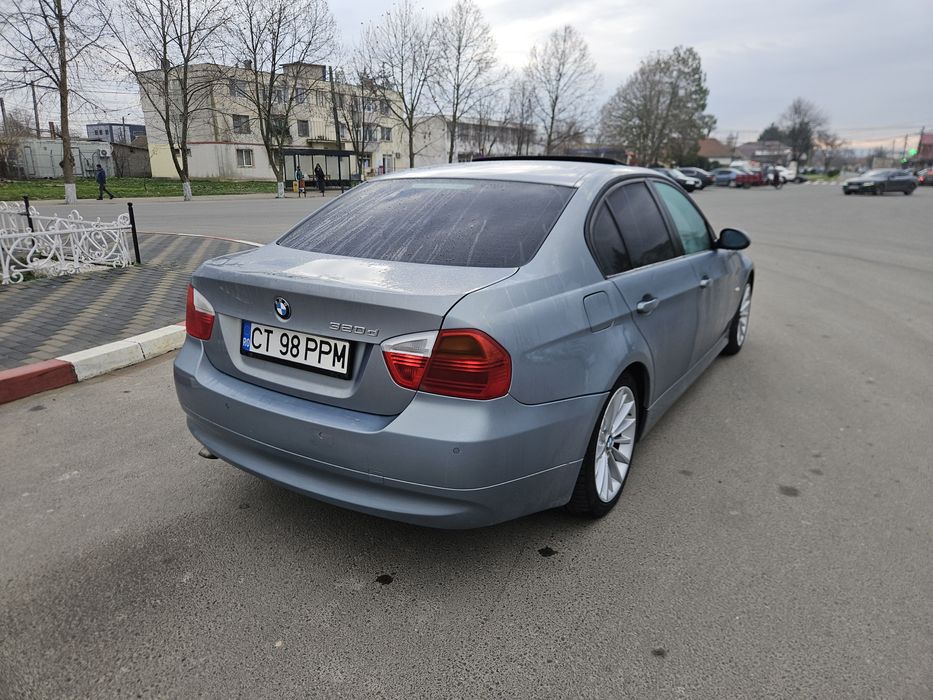 BMW E90 320D M47