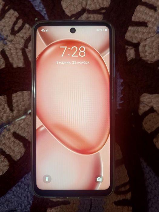 Продам телефон  30000