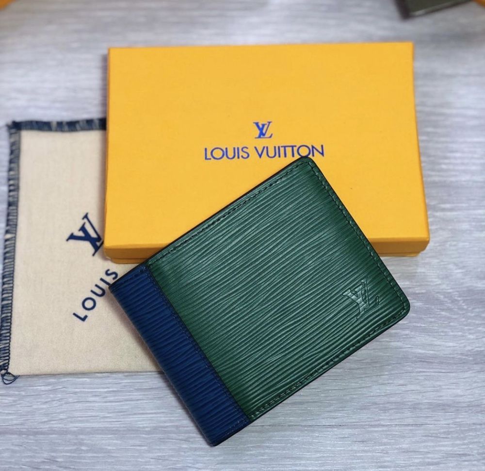 Portofel Louis Vuitton ! Calitate superiaora / poze reale ! PRODUSUL V