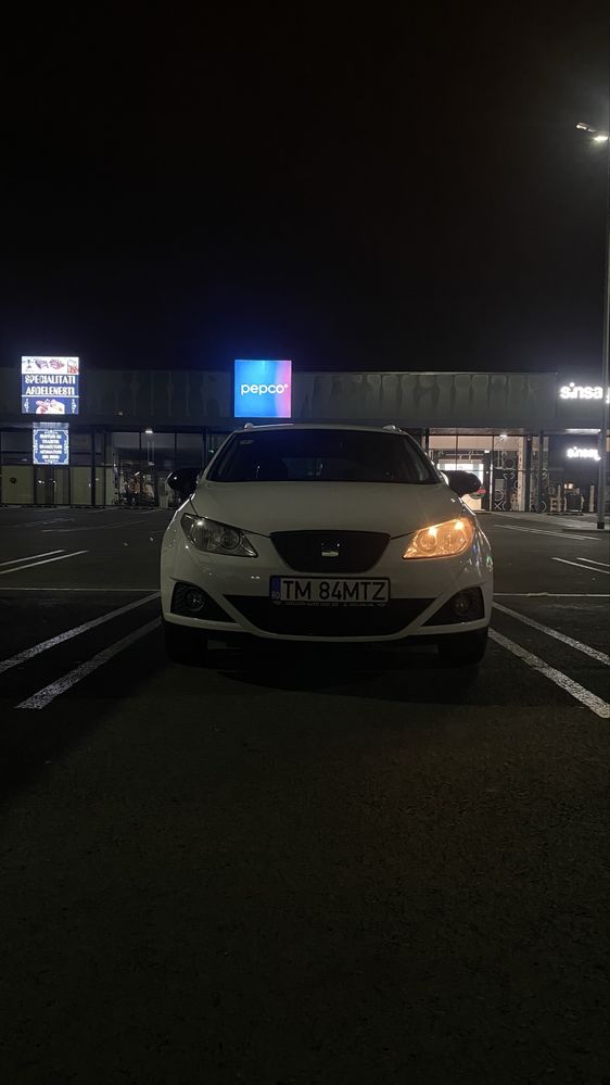 Vand sau Schimb Seat Ibiza 6j 2012