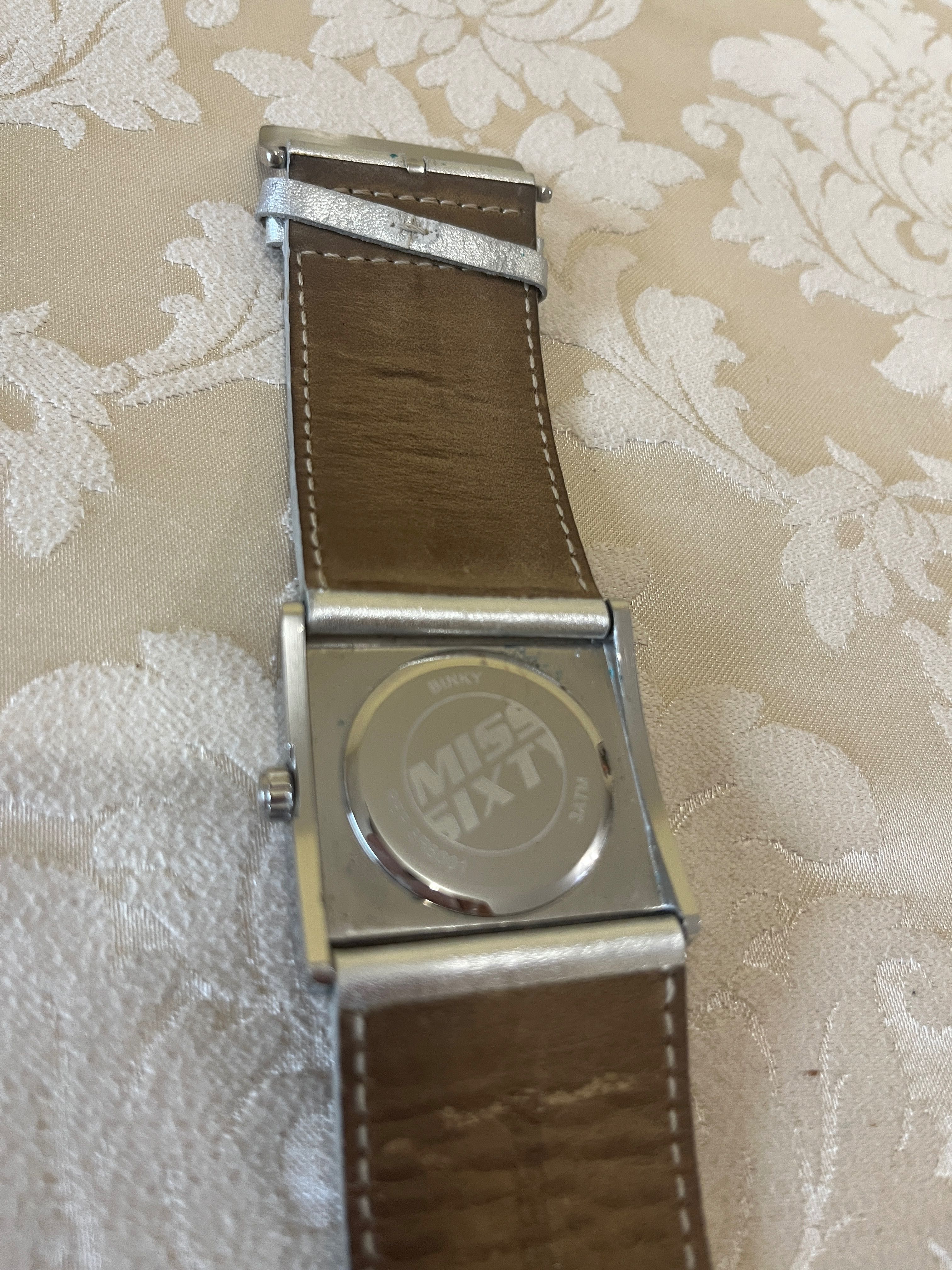 Miss Sixty Binky сребърна каишка и циферблат часовник R8001