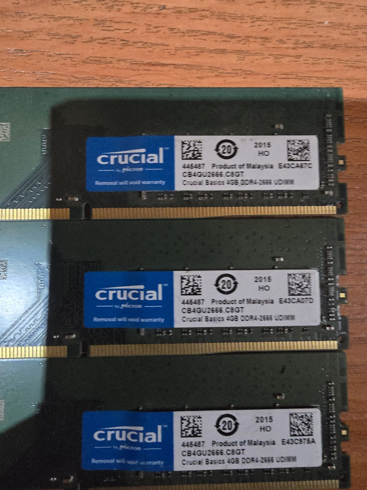 Продаю оперативную память ddr4 266