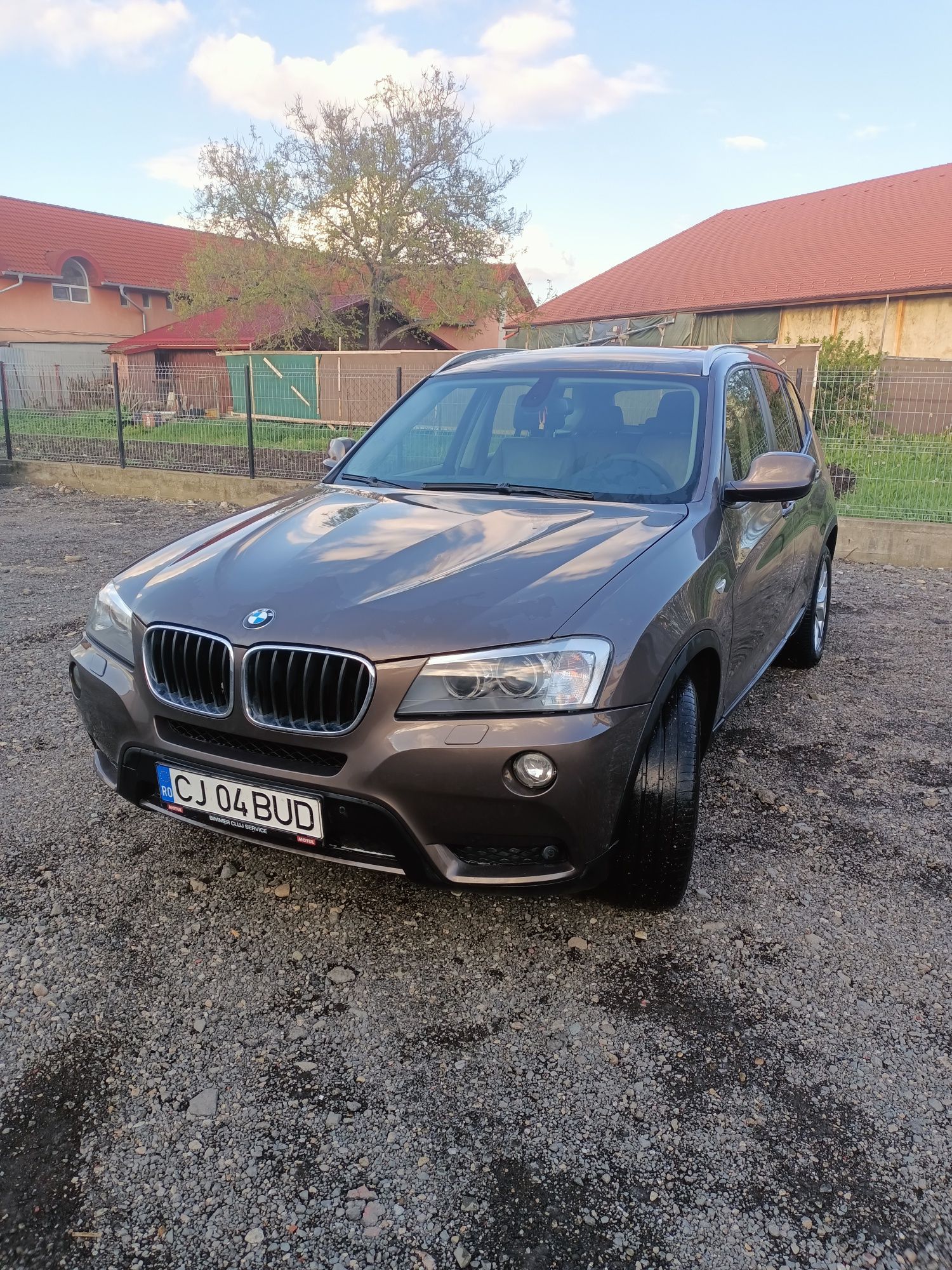 Vand x3 xdrive automat anul 2011 ofer raport carVertical si Istoric