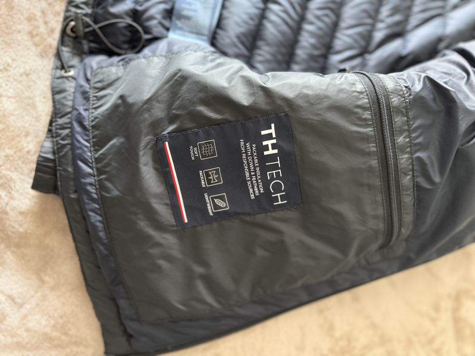 Tommy Hilfiger jacheta puf packable bleumarin  M in stare foarte buna