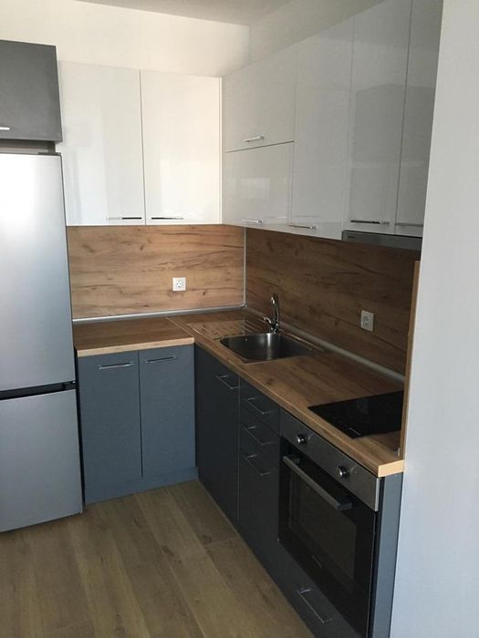 Дава се под наем Двустаен апартамент в София, Кръстова вада - 67 кв.м за 750 € - Снимка #2