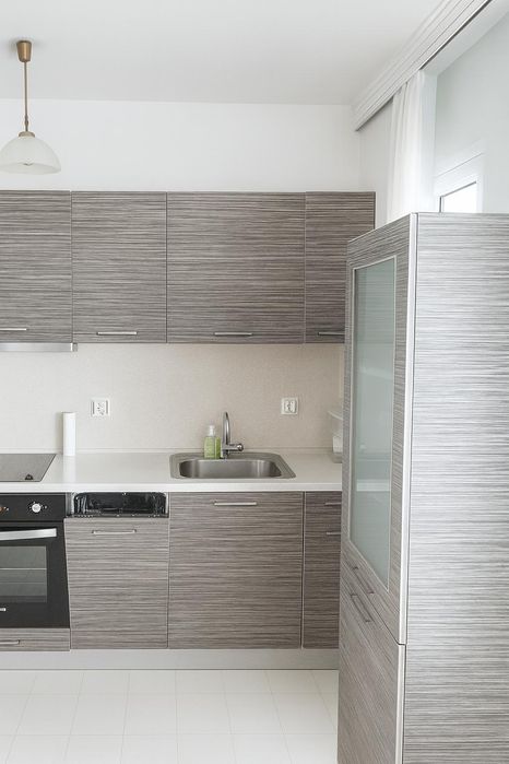 Изгоден ТРИСТАЕН апартамент в жк. Тракия