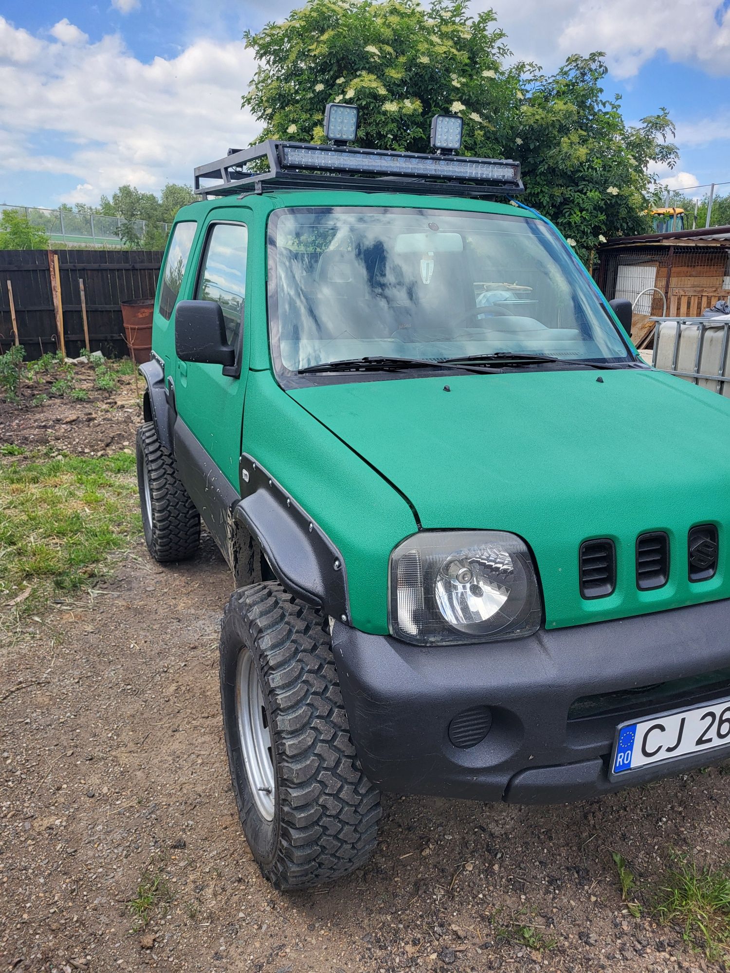 Se vinde Suzuki jimny