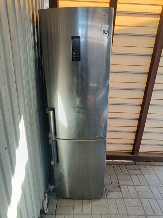 Холодильник LG NoFrost