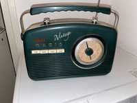 Radio marca Akai i-vintage