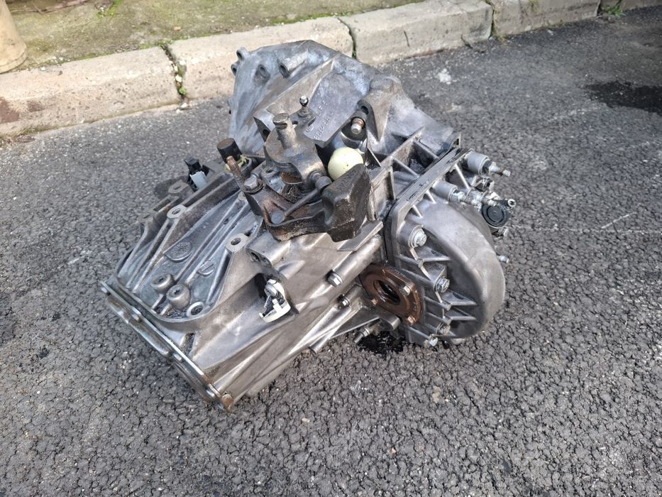 6 степенна скоростна кутия Пежо /Ситроен 2.0 хди