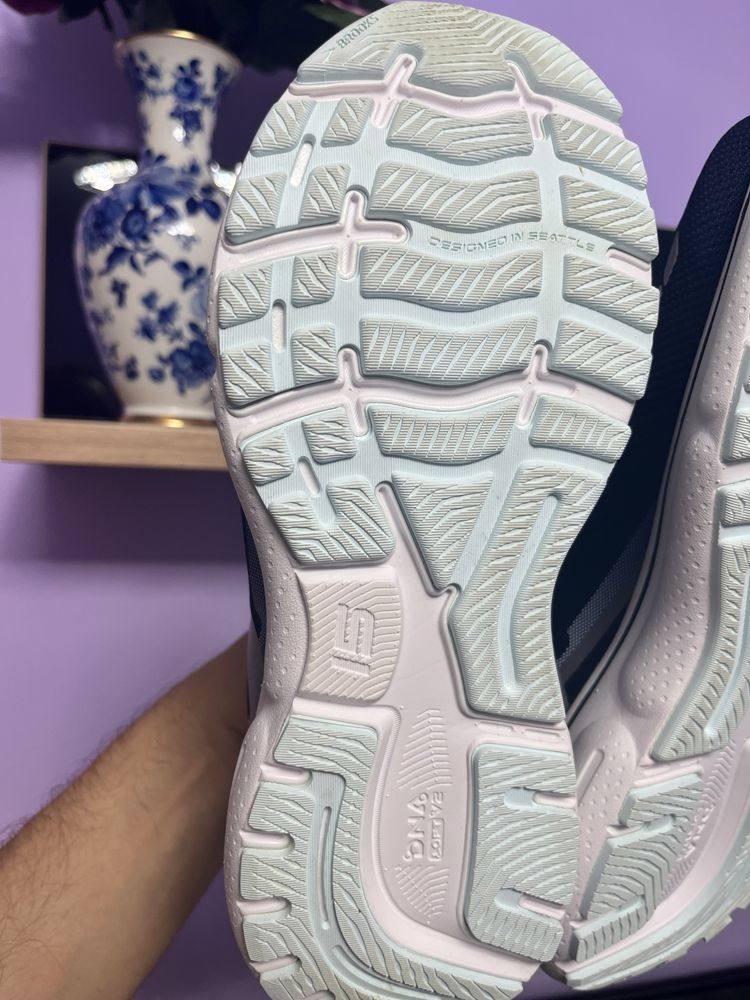 Adidași brooks ghost 15 nr 40