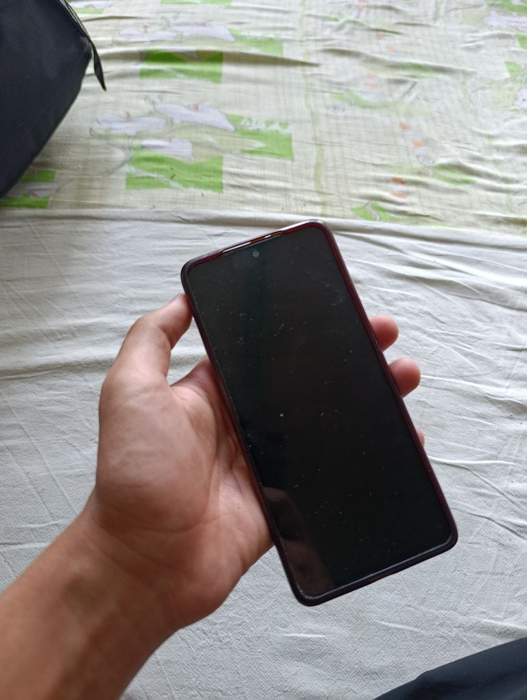 Poco X4 Pro 6+6/128GB Amoled ekran отлично состояние