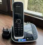 Радиотелефон Panasonic KX-TGJ320UC Чёрный