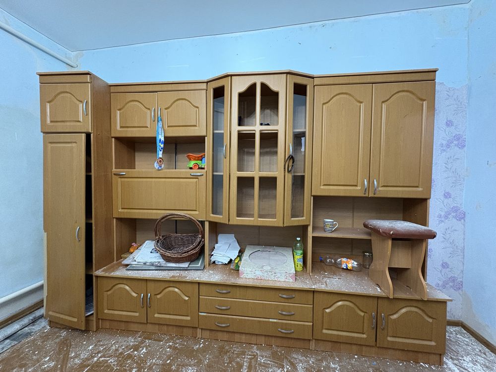 Кең және ыңғайлы шкаф сатылады