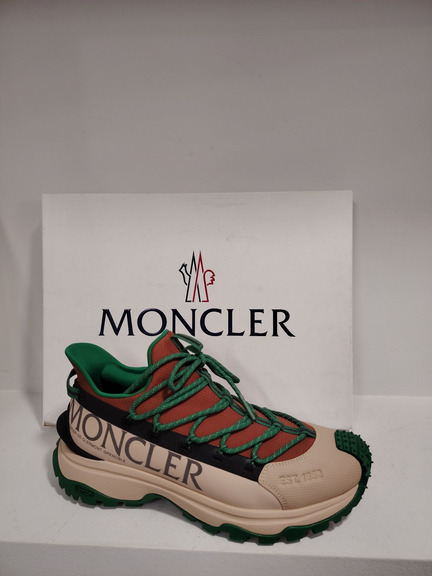 Кецове оригинални Moncler