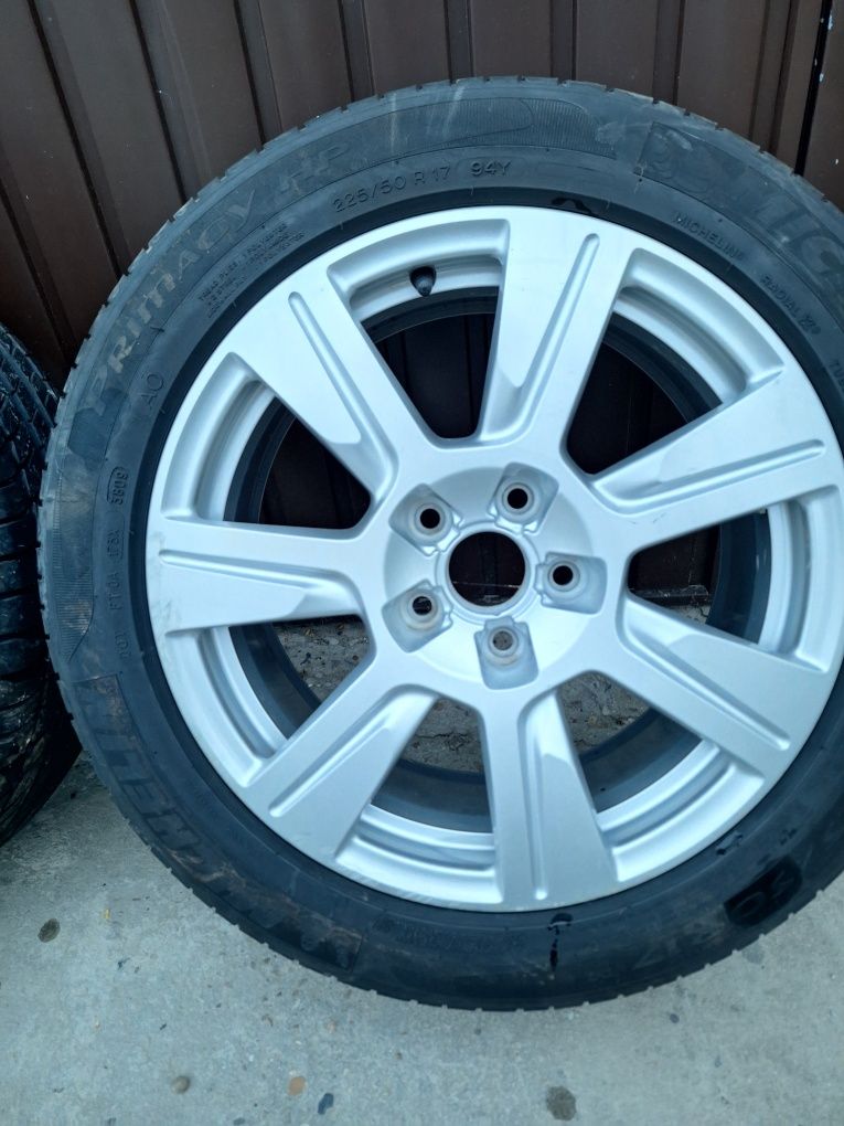 Jante aliaj ORIGINALE AUDI 225/50R17 cu anvelope Vara 5x112