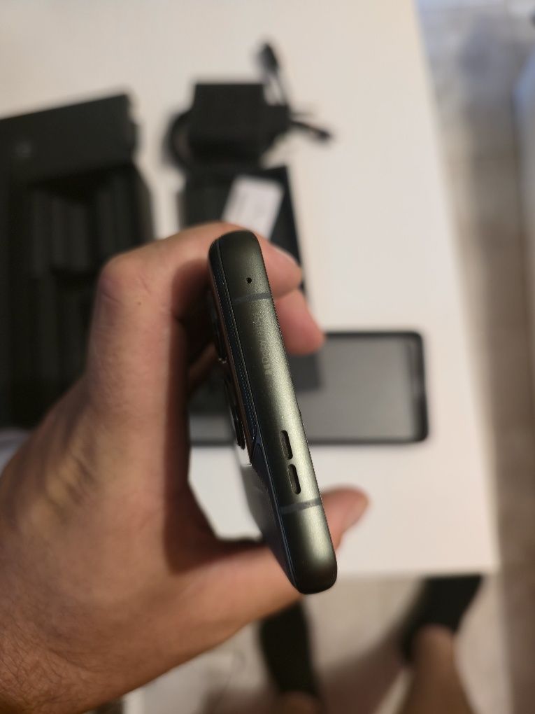 Motorola edge 50 ultra като нов