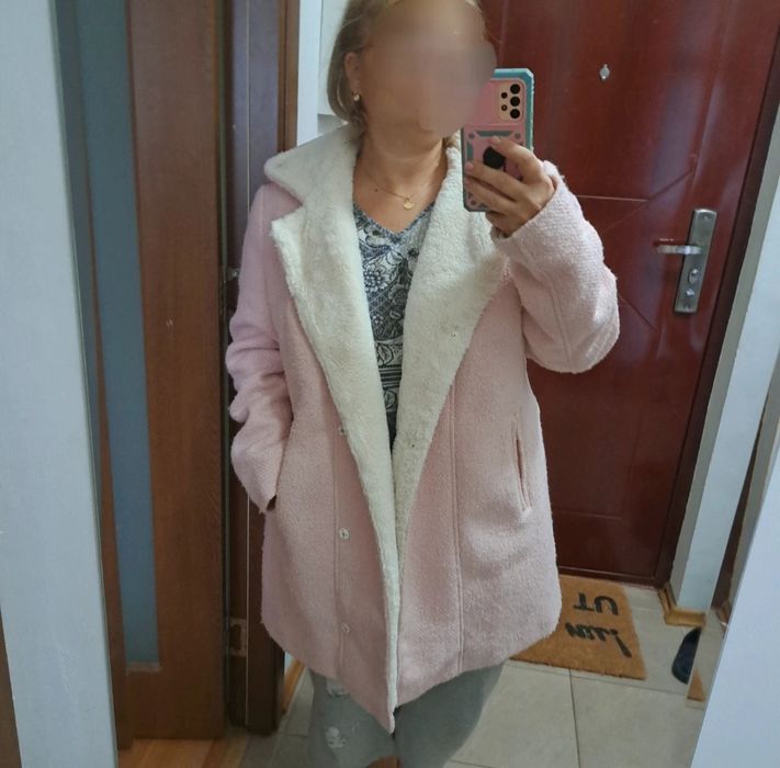 Palton gros cu blanita